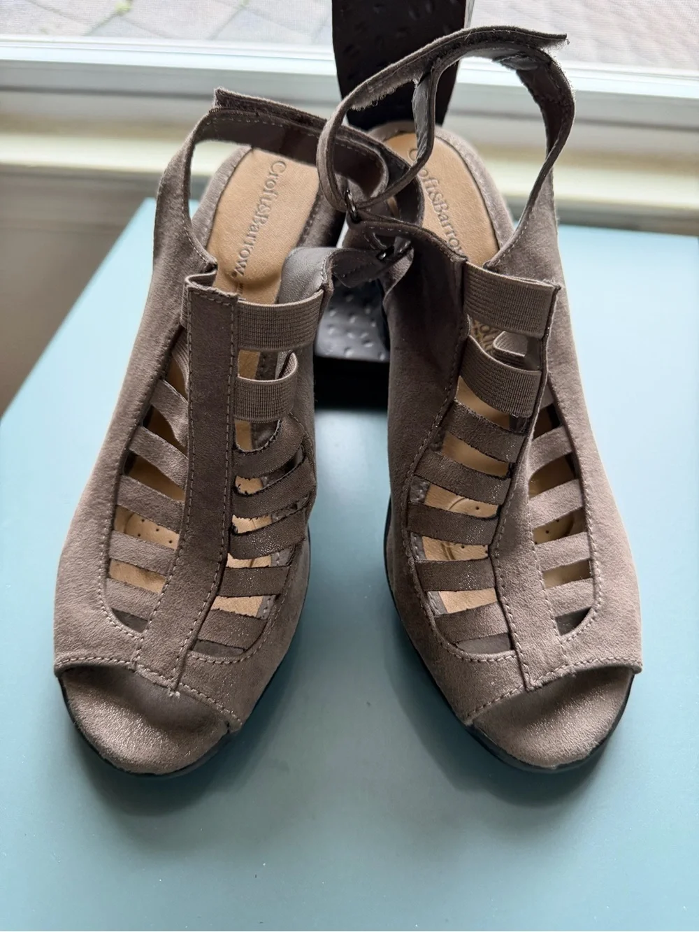 croft & barrow Shay pewter metallic  Cutout Suede 3” Block Heel Sandals